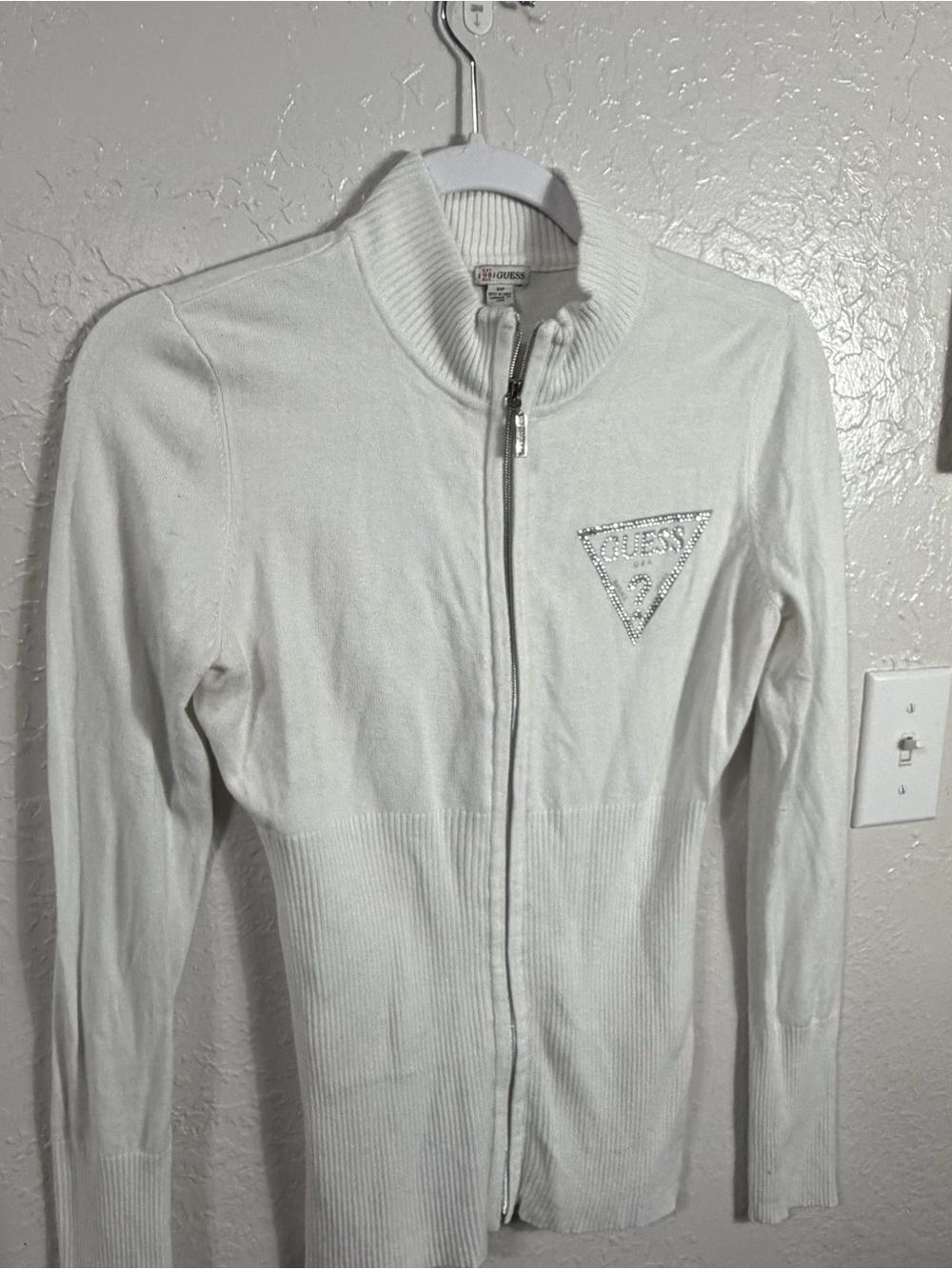 GUESS White Ribbed Zip-Up Knit Jacket Rhinestone Triangle Logo Small Y2K - Picture 4 of 10